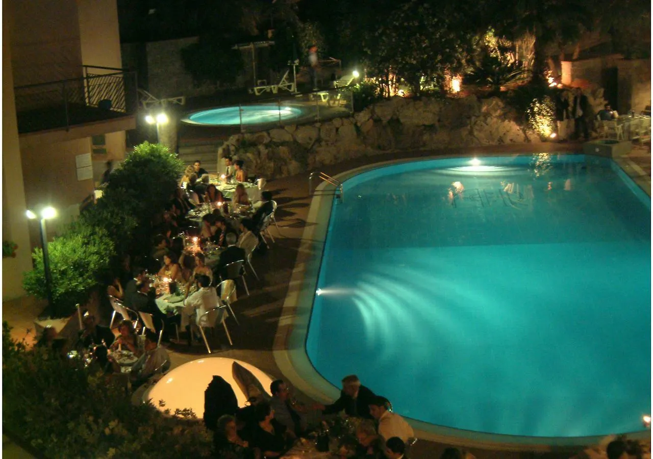 Addaura Village E Congressi Mondello Hotell